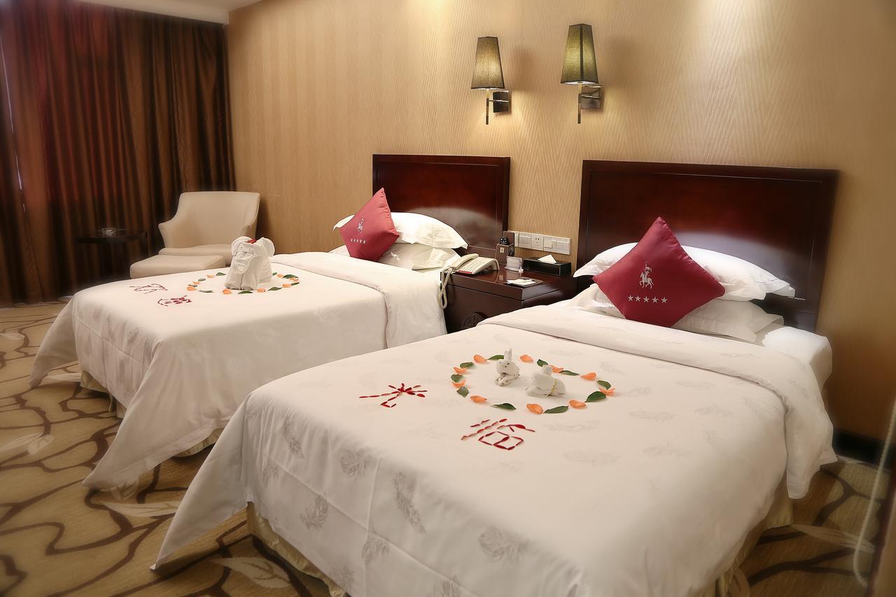 Royal Century Hotel Shenzhen Exteriör bild